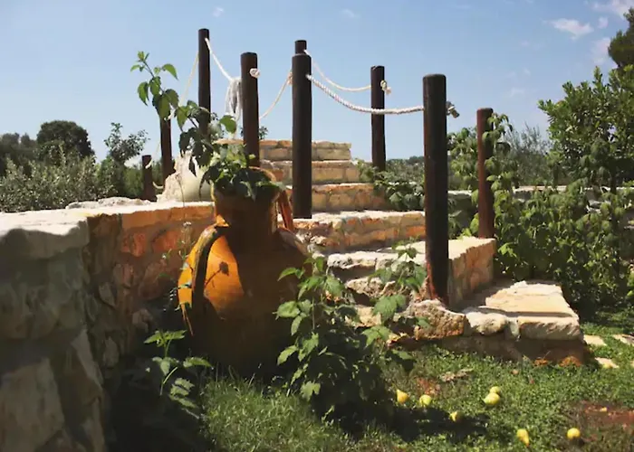 Il Trullo Del Contadino Дом отдыха